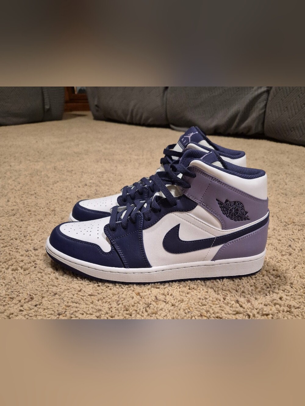 Jordan 1 Mid